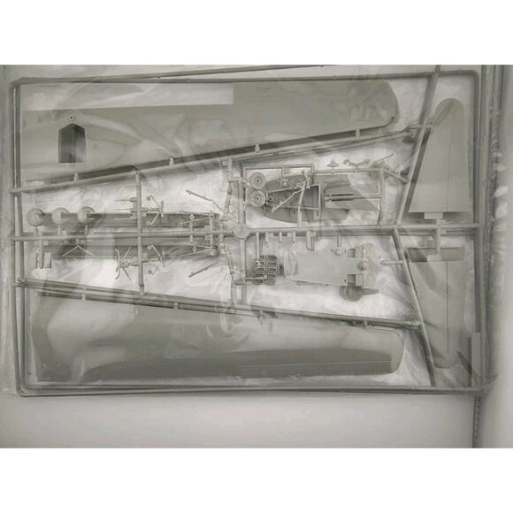 Vintage Academy Minicraft Boeing B-29A Super Fortress 1/72 Sealed Model Kit 2111 - Picture 8 of 11